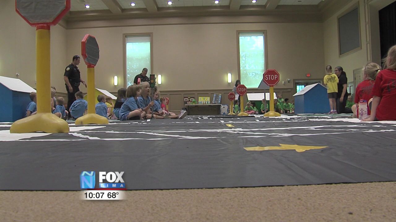 Future Kindergarteners get the 4-1-1 on safety at Camp 9111.jpg